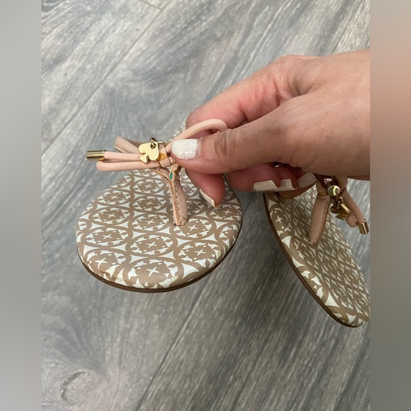 Kate Spade Leather Beige & Pink Flip Flop Sandals Size 6 - Picture 10 of 11